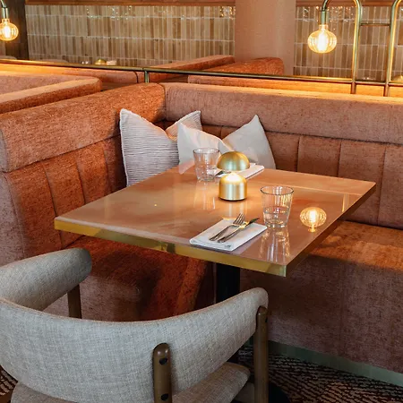 فندق Der Valk Eindhoven-best 4*